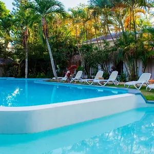 hotel-la-tortuga.greaterantilleshotels.net/